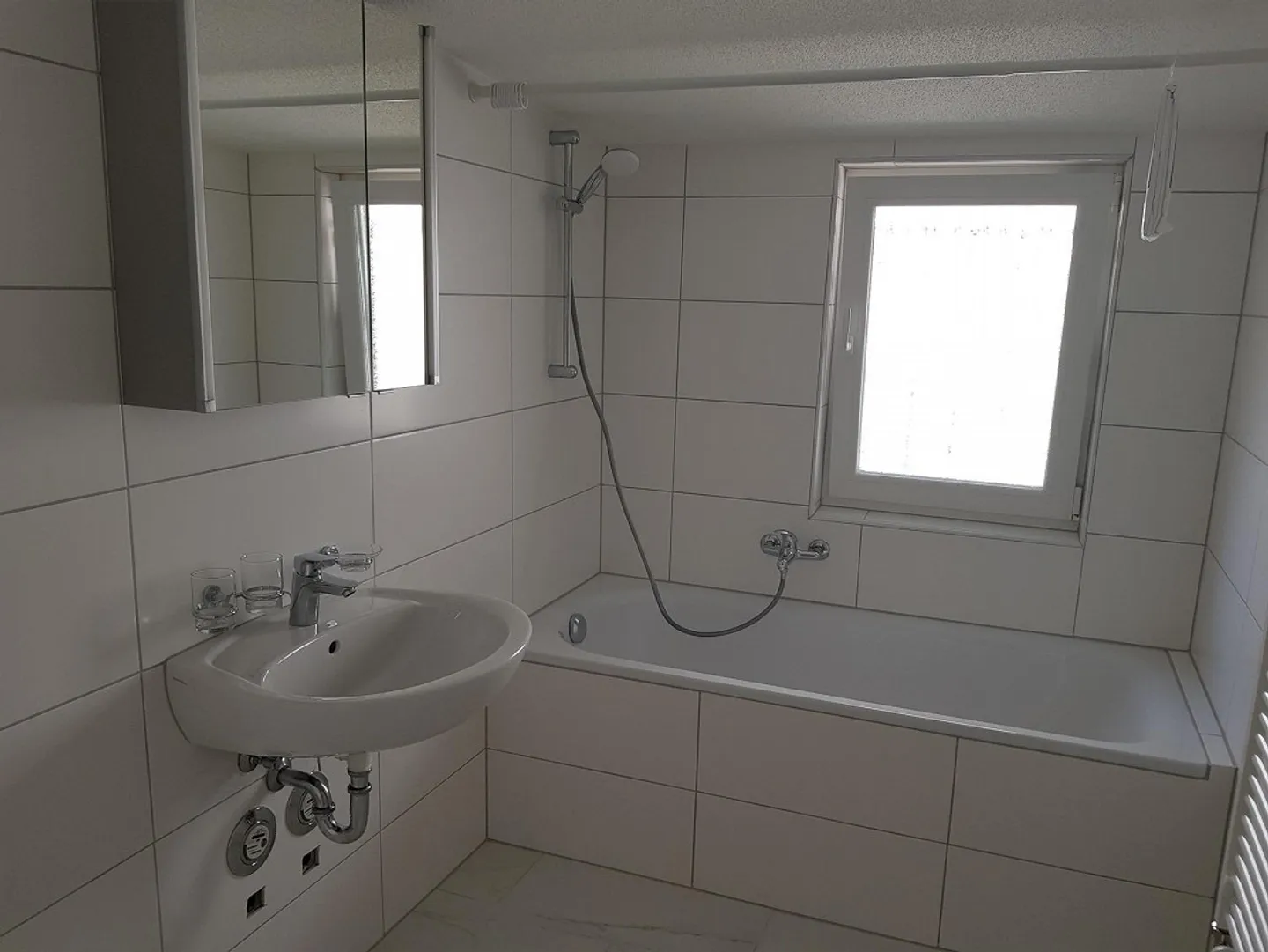 Appartement sous les combles confortable avec vue - Photo 6 sur 6