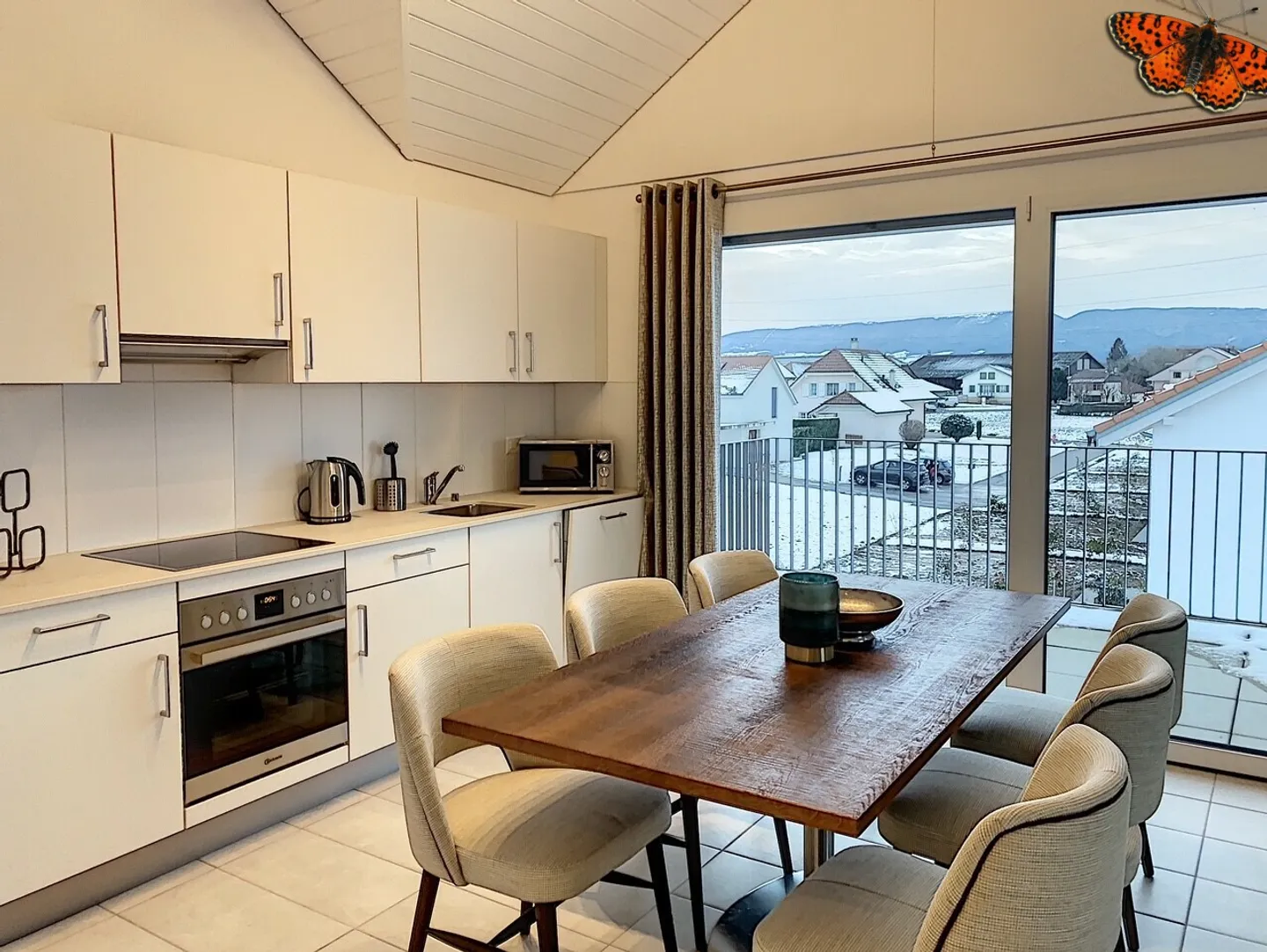 3 ½ pièces - Meublé avec balcon ! - Photo 3 sur 8