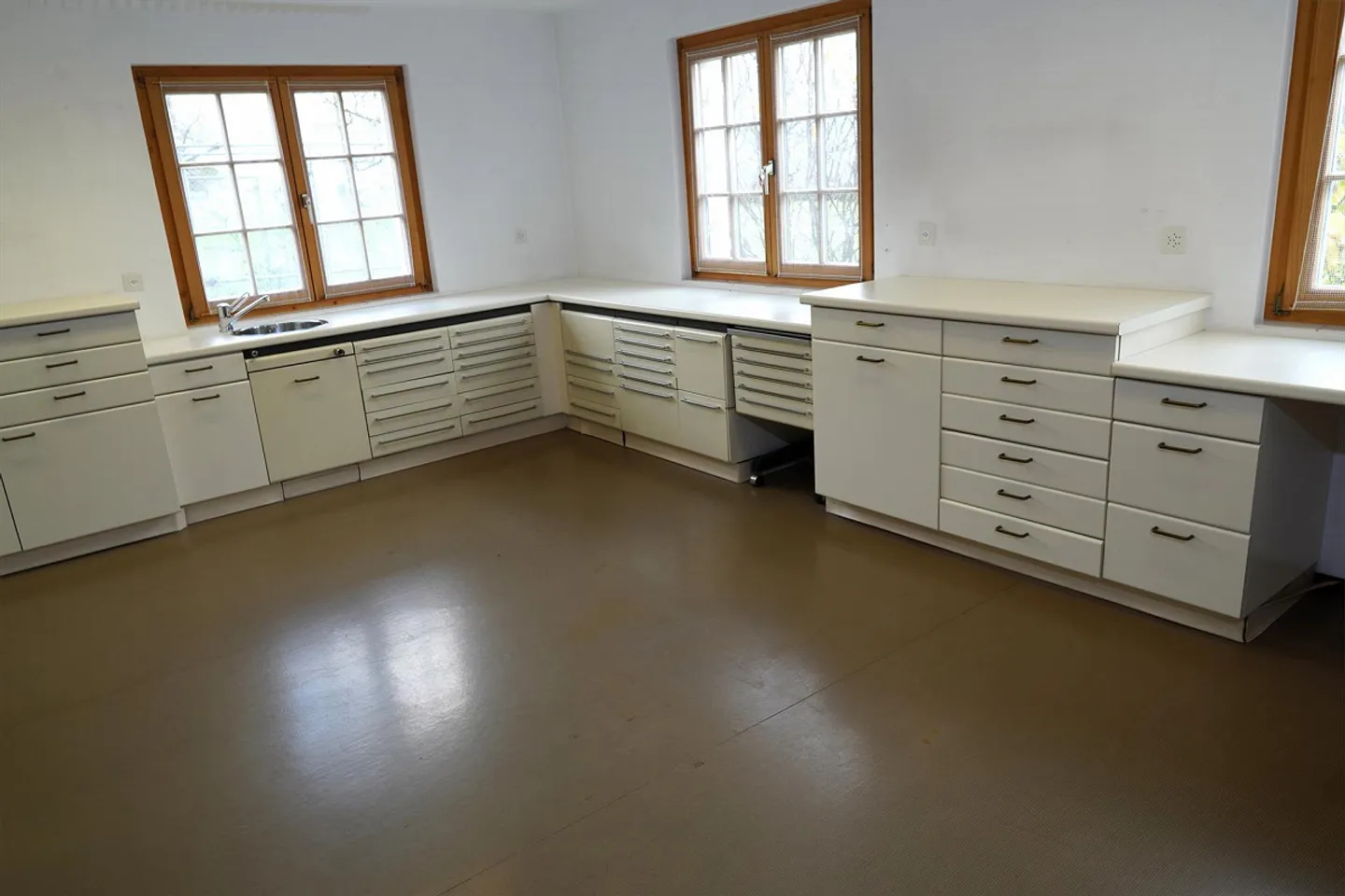 Ufficio o locali per pratiche - Foto 1 di 4