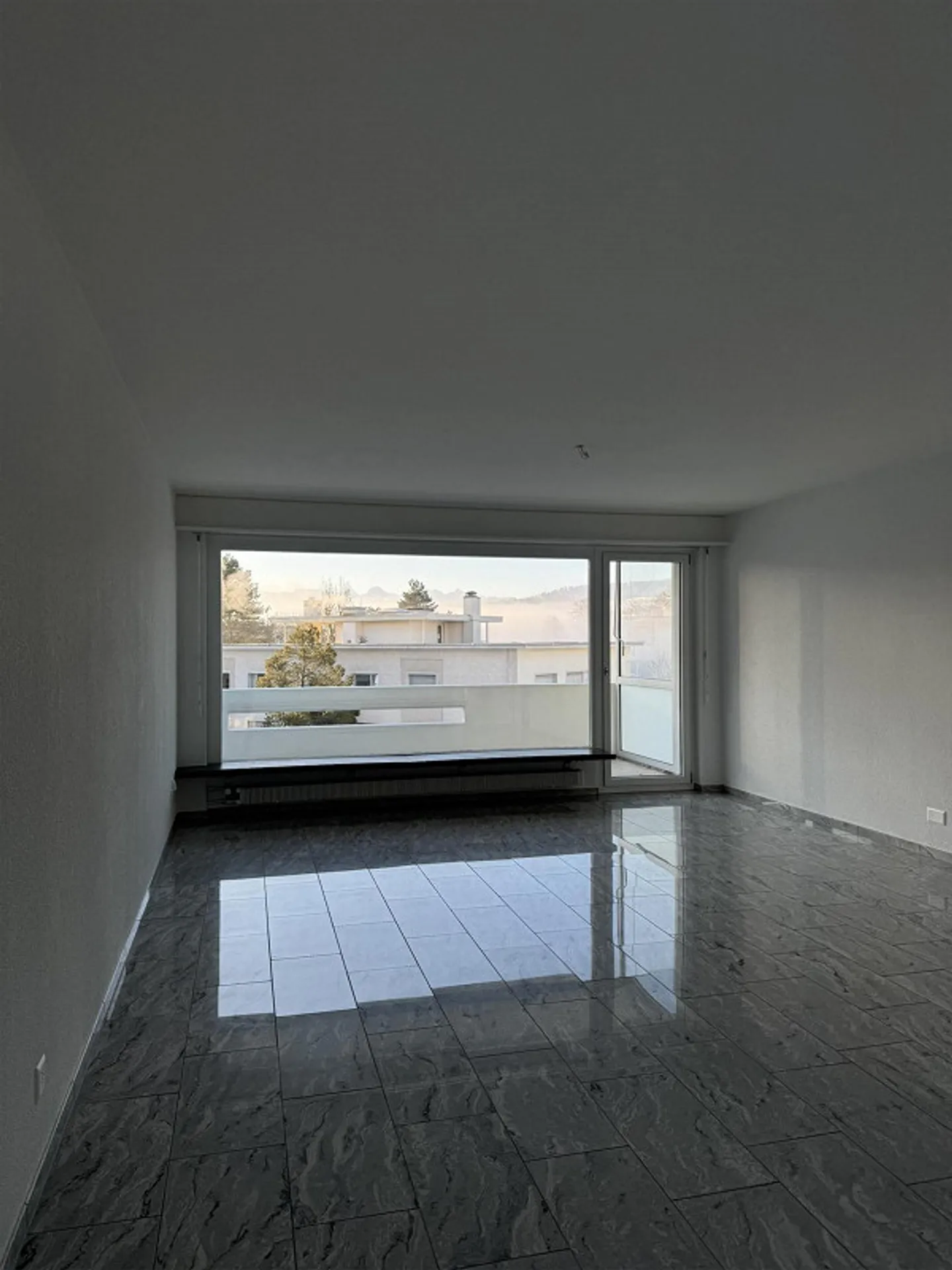 New Home, Free Ride: 1 Year Libero Subscription Included - Photo 5 of 11