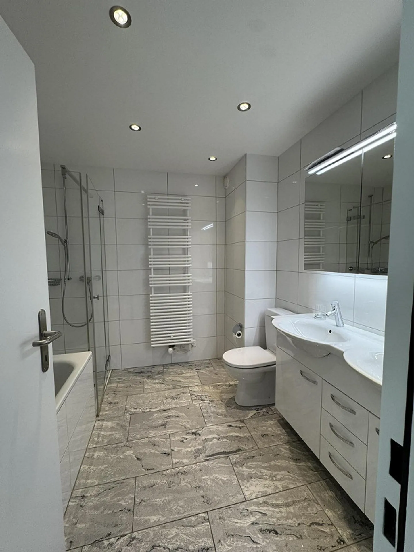 New Home, Free Ride: 1 Year Libero Subscription Included - Photo 9 of 11