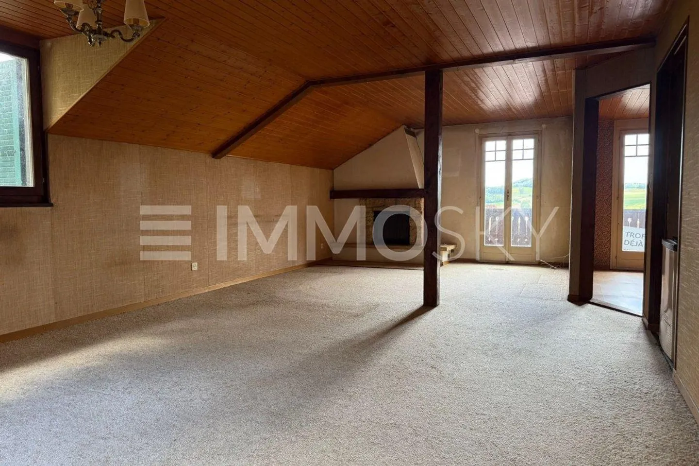 Rare à La Sarraz, chalet avec 2 appartements et un potentiel énorme ! - Photo 2 sur 5