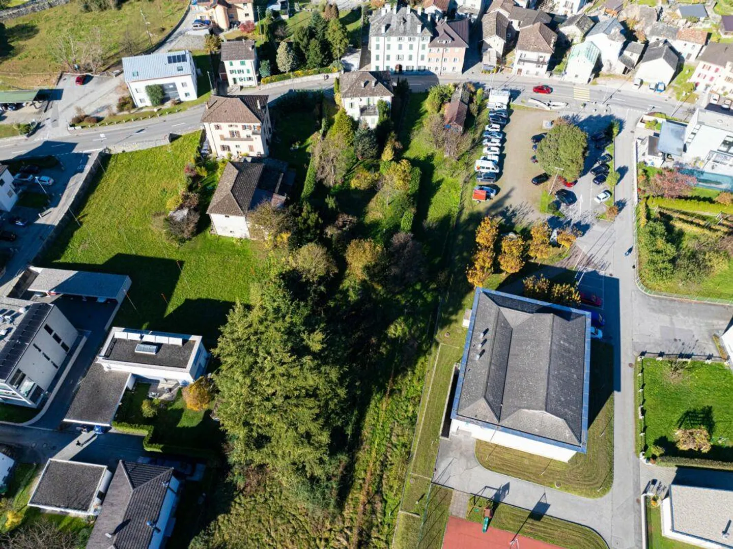 SAN VITTORE - 2 terrains constructibles et une villa à rénover - Photo 2 sur 5