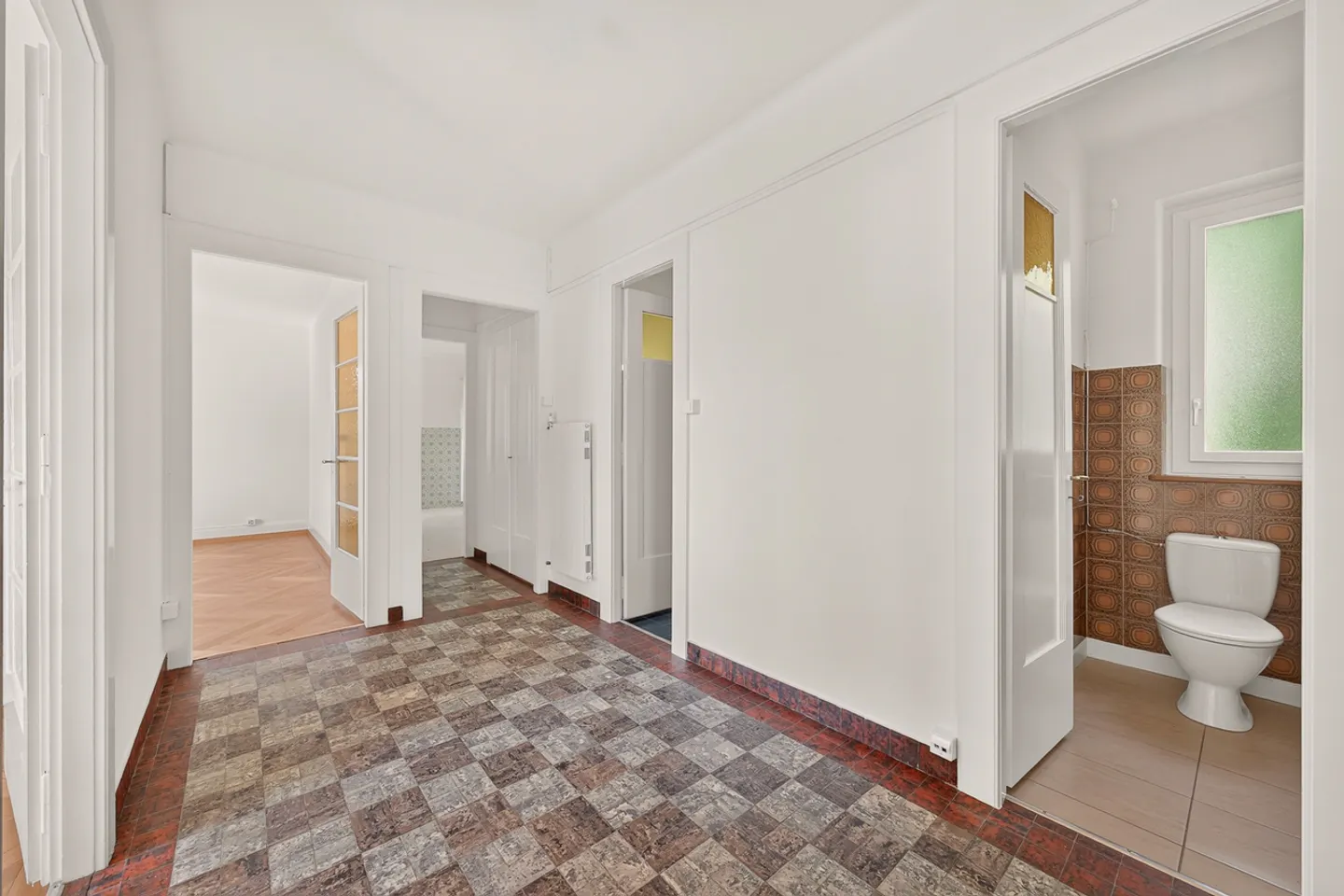 Wunderschöne 3,5-Zimmer-Wohnung mit atemberaubendem Blick auf den See - Foto 4 von 9