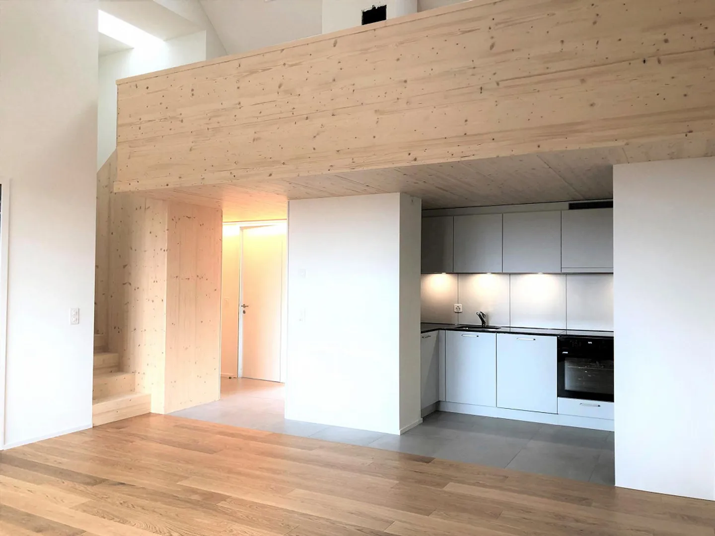 3,5-Zimmer-Wohnung + Galerie - Foto 2 von 13