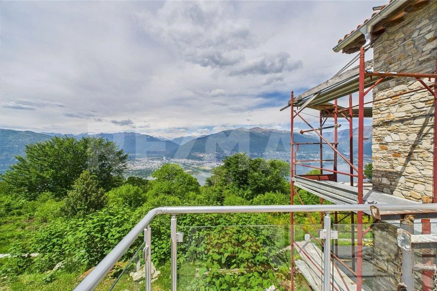 San Nazzaro - Neubau im Grünen - Traumblick! | San Nazzaro - Nuova costruzione nel verde - Vista panoramica da sogno! - Foto 5 von 13