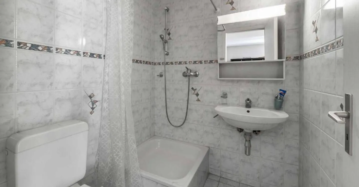 Charming Townhouse in Vandoeuvres - Photo 11 of 12