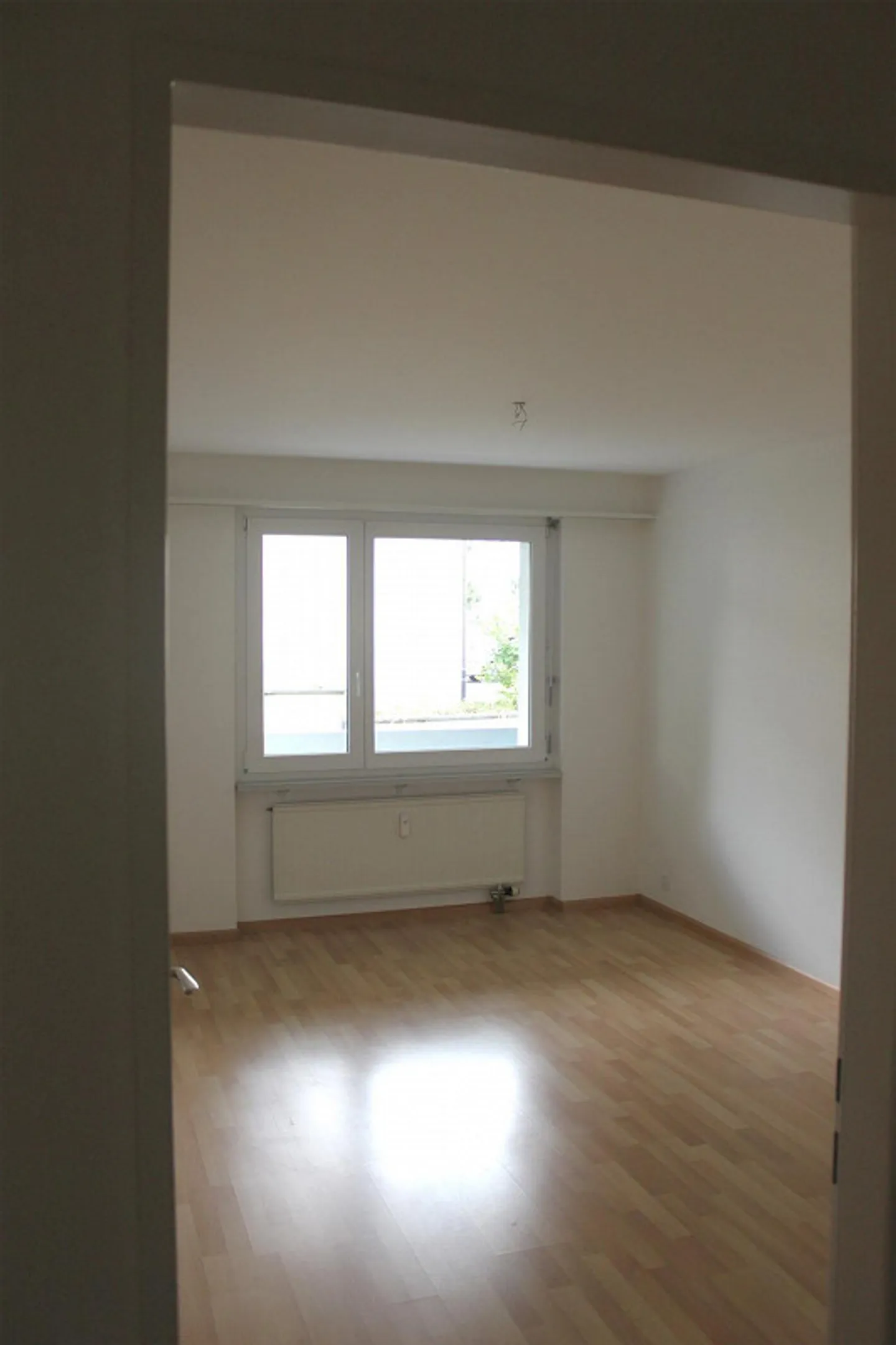 4 1/2 Room Apartment near School, Shopping Center and Public Transport - Photo 5 of 7