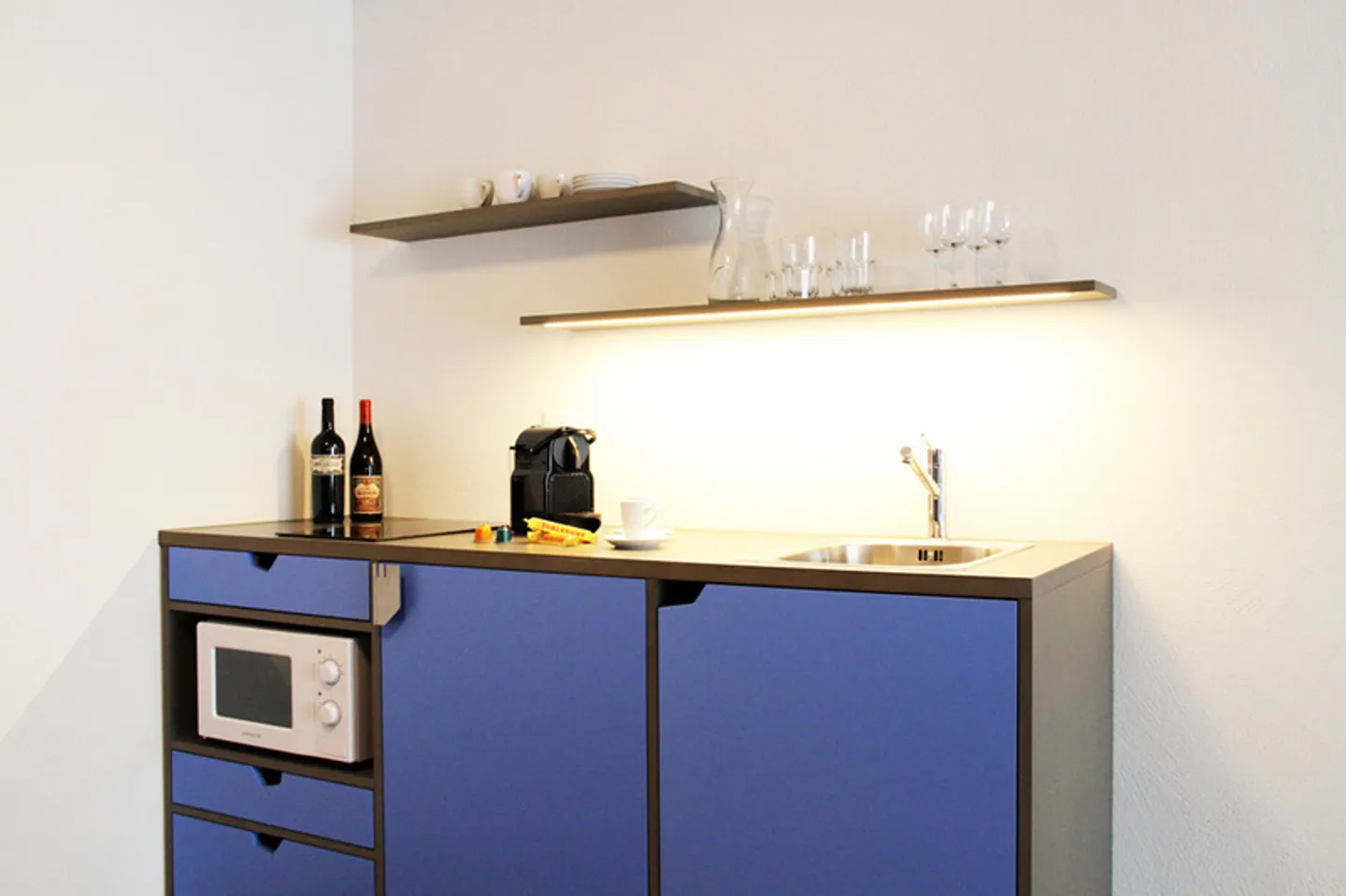 Comfortable Garden Apartment - Photo 2 of 7