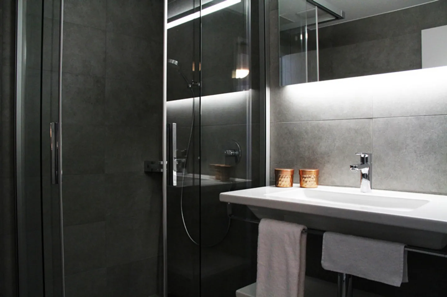 Comfortable Garden Apartment - Photo 3 of 7