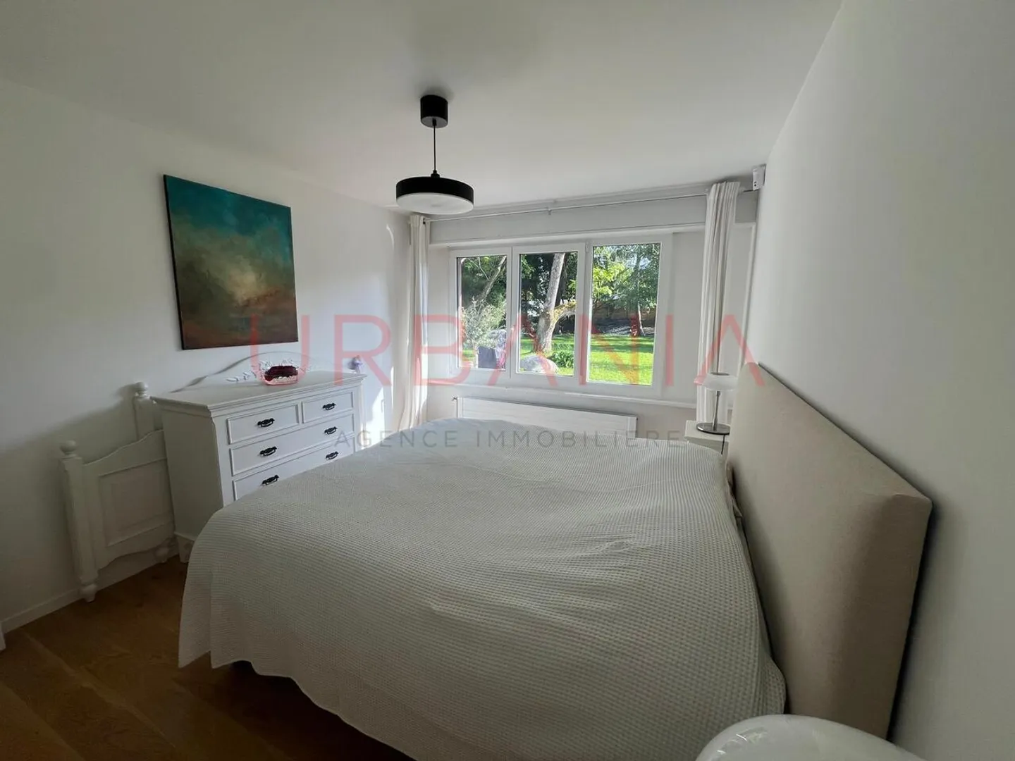 Charming Single-Family Home - Photo 4 of 7