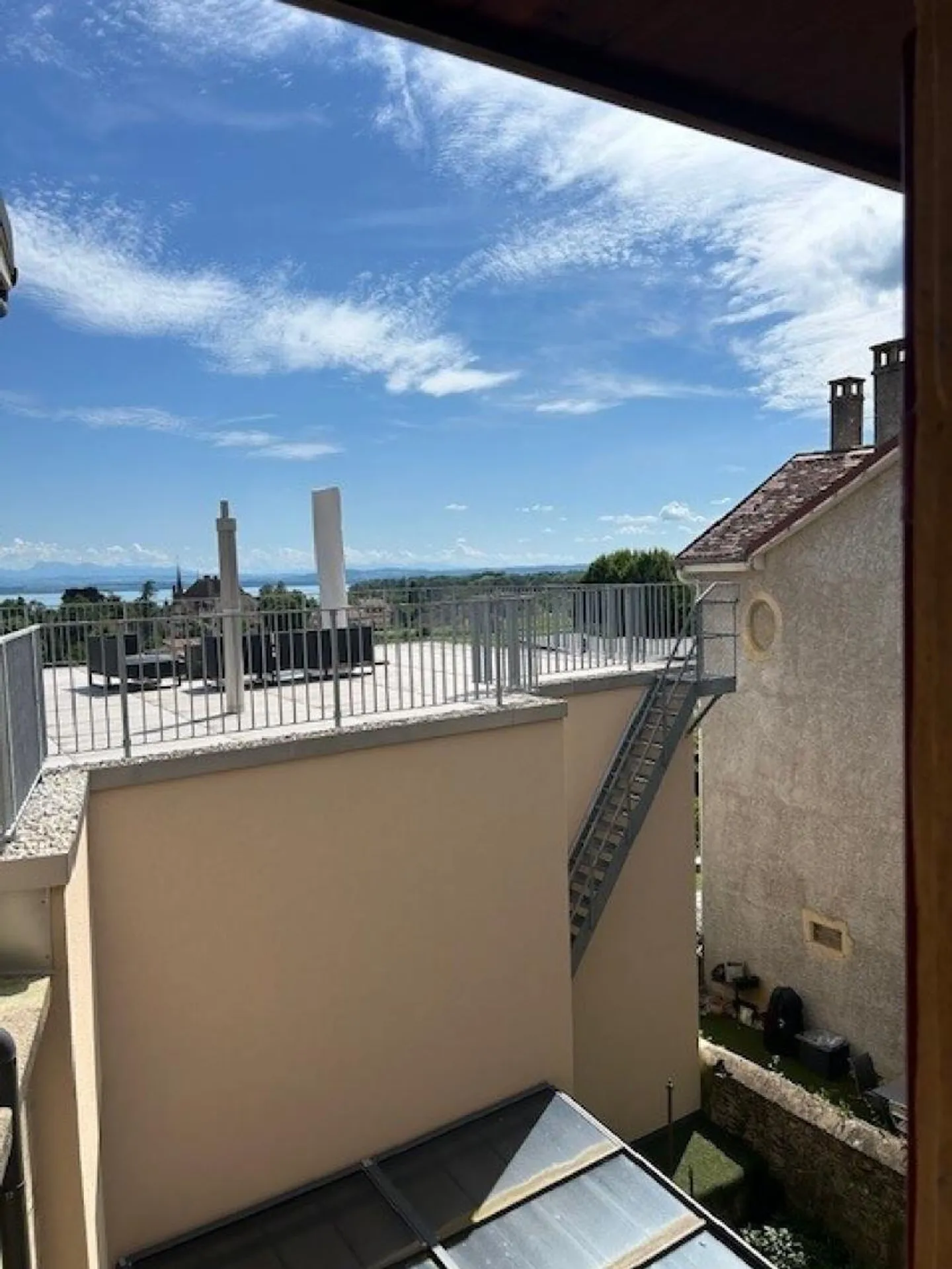 Jolie maison familiale avec jardin - Photo 12 sur 13