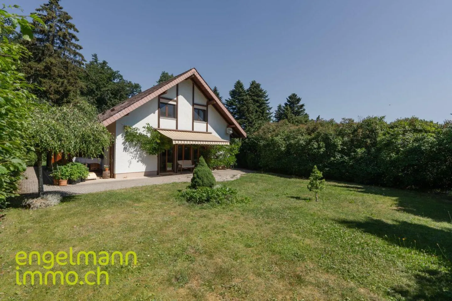 Maison familiale avec studio / Einfamilienhaus mit Studio - Photo 1 sur 14