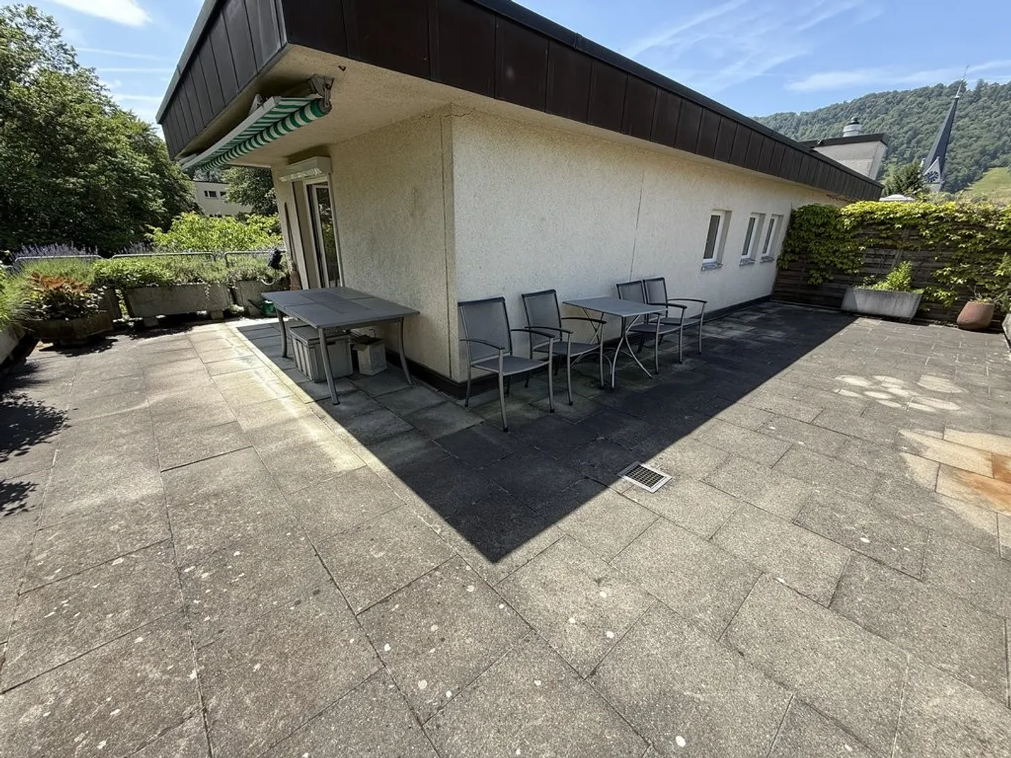Bella maisonette di 5 stanze in una posizione tranquilla - Foto 2 di 12