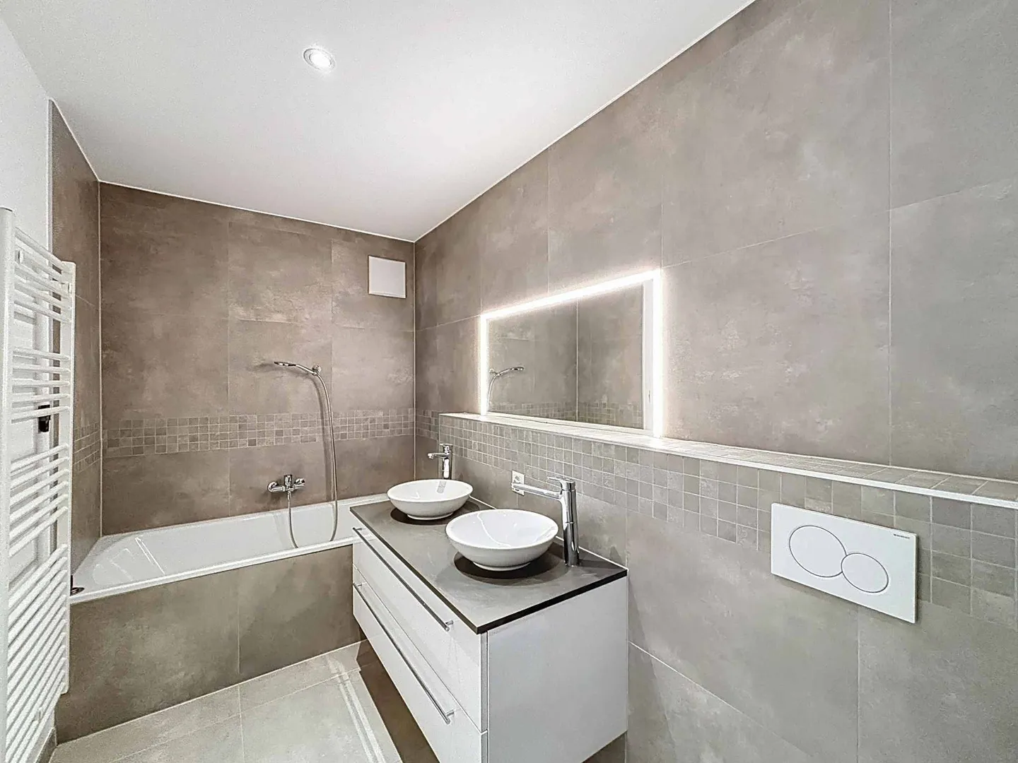 Duplex in Industrial Style in the City of Neuchâtel - Photo 12 of 12