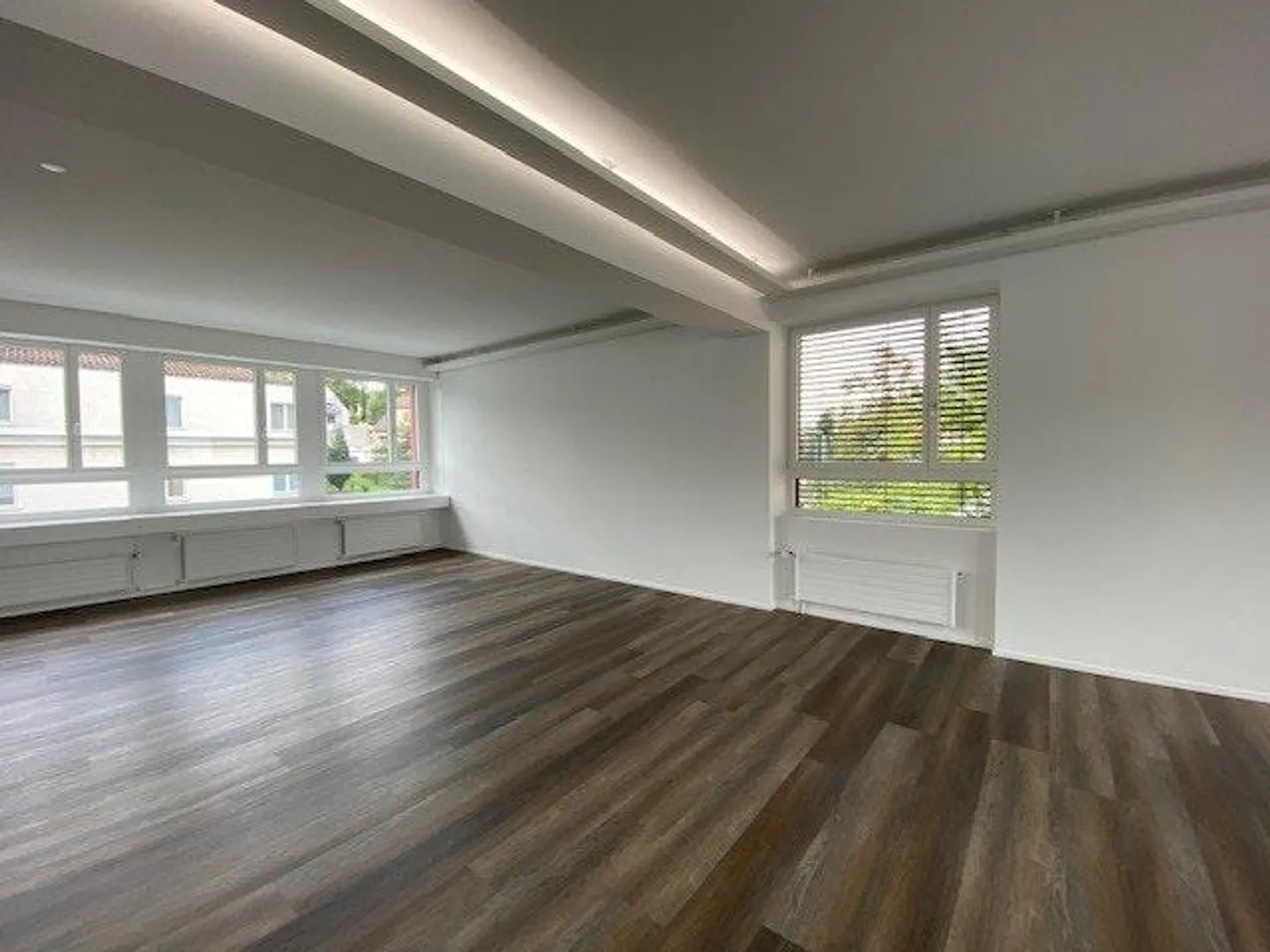 «Büro-/Praxis- und Schulungsräume im Herzen von Seebach» - Foto 2 von 7