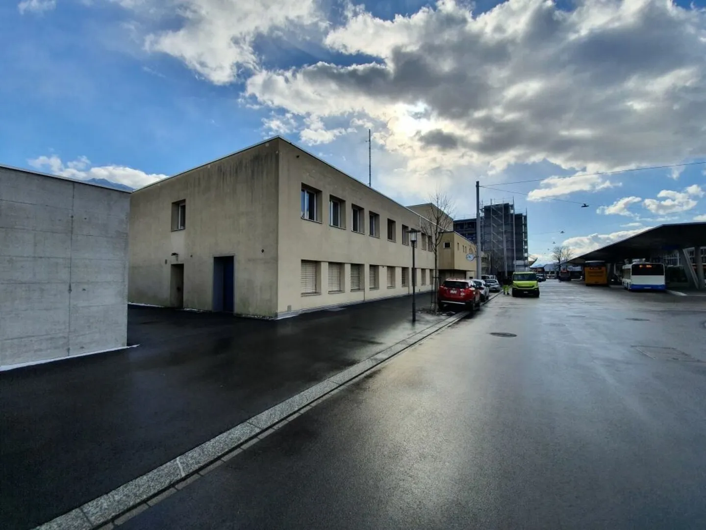 Hobby Room 2nd Floor Directly at Buchs SG Train Station - Photo 1 of 7