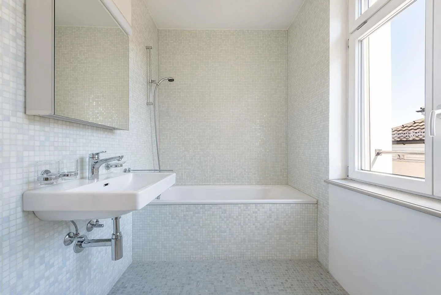 Interessante proprietà di investimento in una zona residenziale ambita - Foto 3 di 6