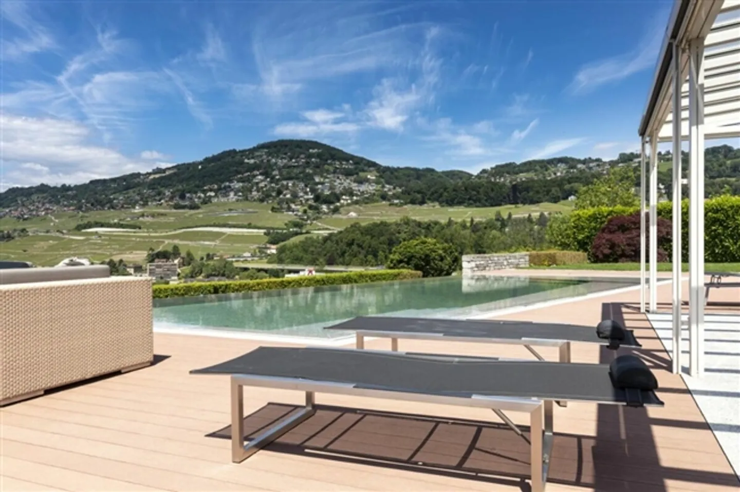 Maison individuelle de 6 pièces à St-Légier-La Chiésaz - Photo 3 sur 14