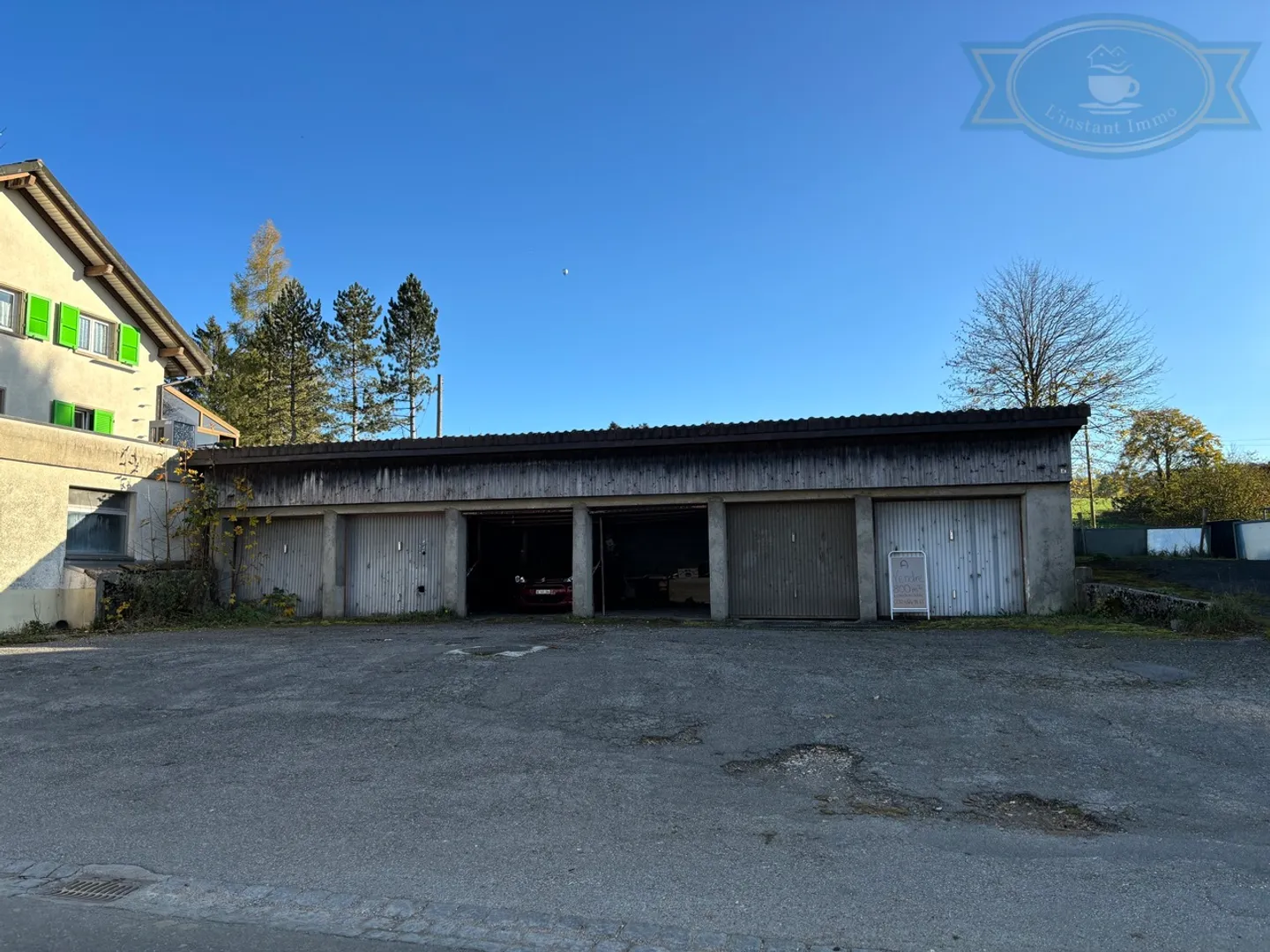 House of about 750m2 with great potential for transformation - Photo 15 of 16