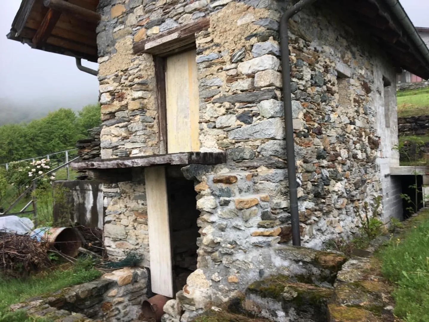 Rustic House with Panoramic View in the Centovalli - Photo 4 of 4