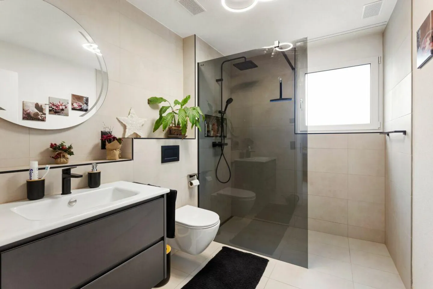 5.5-Zimmer-Parterrewohnung mit elegantem Ausbau und grossem Garten - Foto 6 von 10