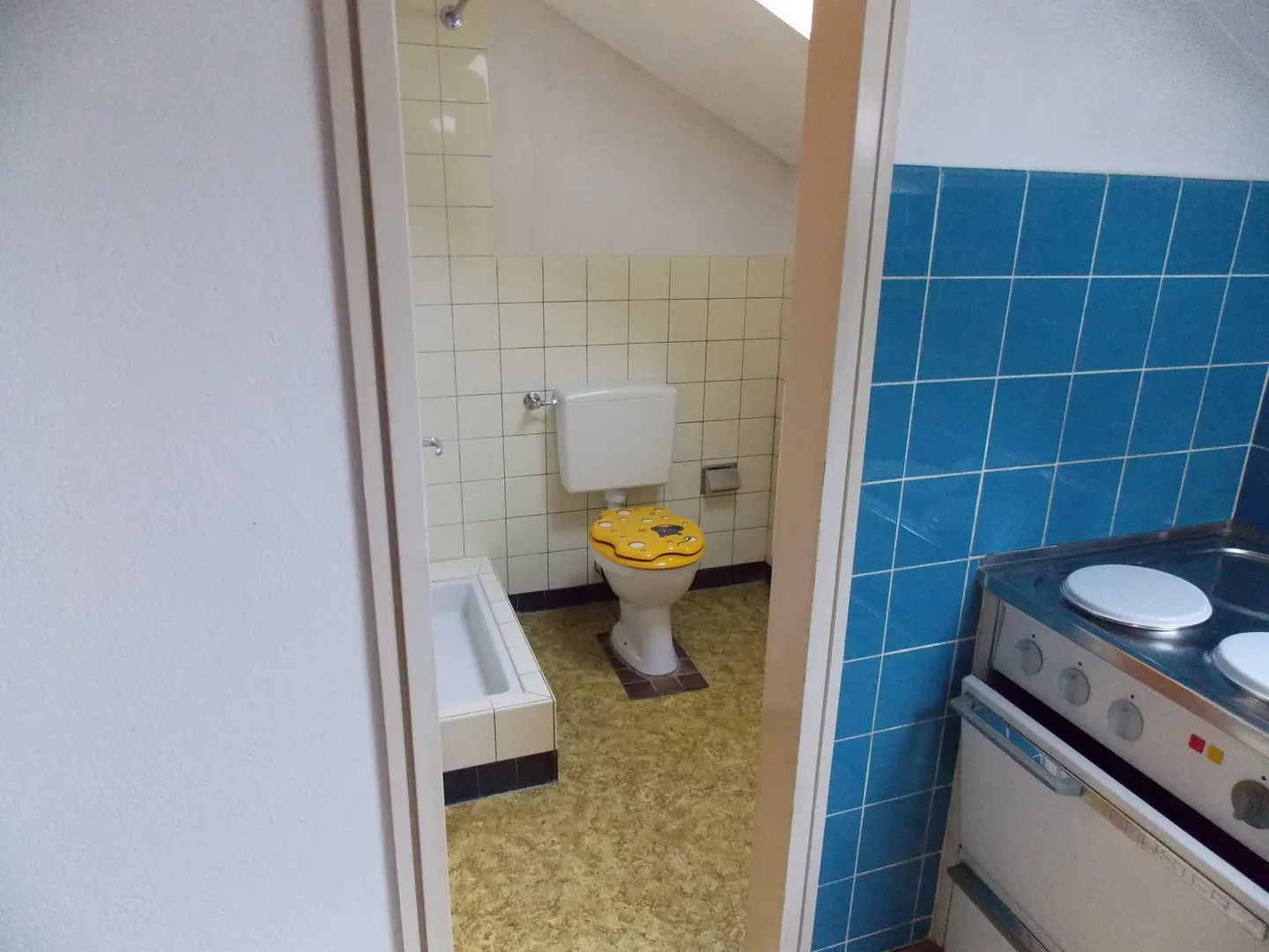 Appartement 2,5 pièces à Studen 720.-/mois + Fr. 130.-Frais supplémentaires - Photo 7 sur 9