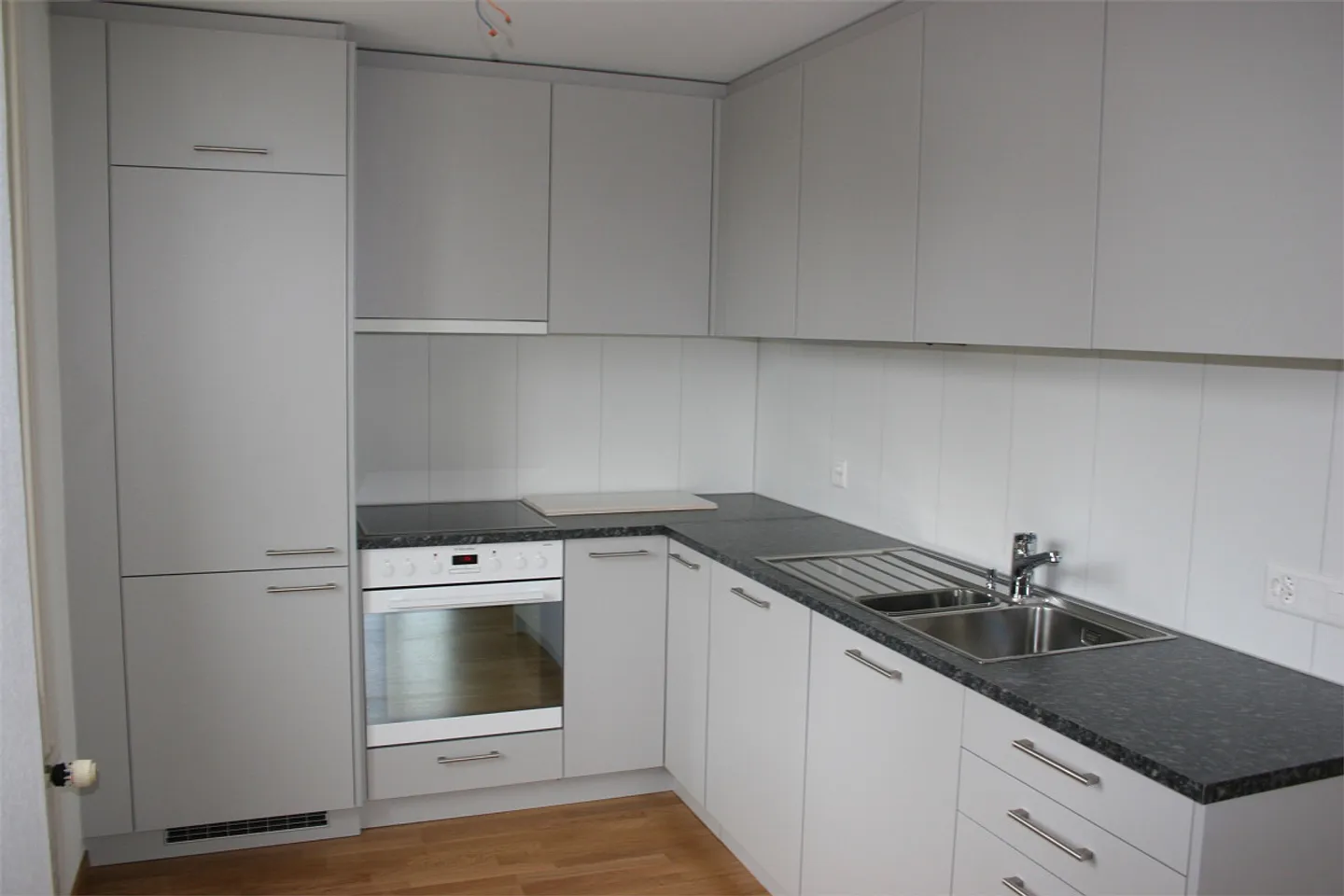 Bella appartamento di 3 stanze - Foto 3 di 10