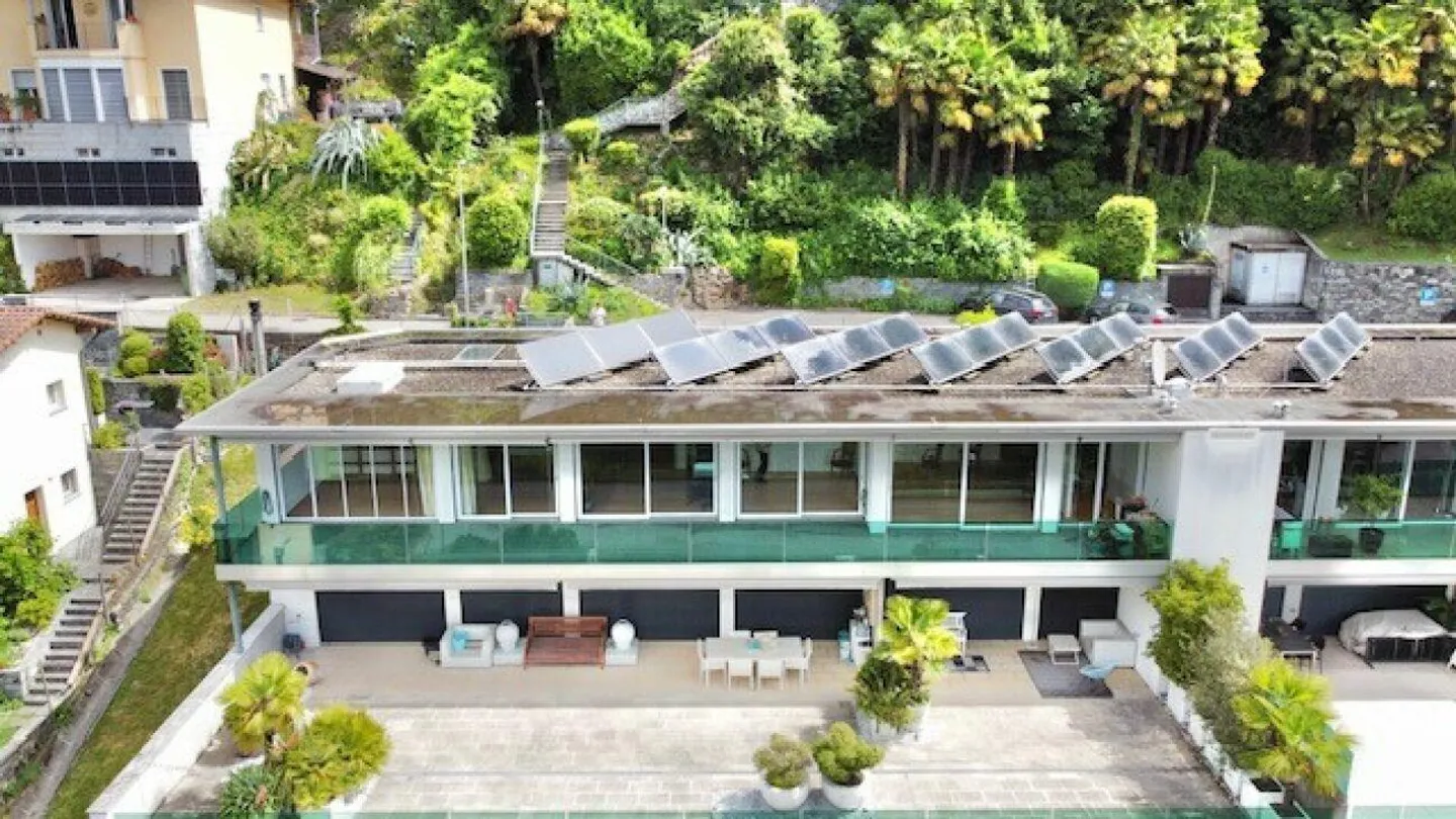 «IN VENDITA A SOLDUNO - FANTASTICO PENTHOUSE 4 STANZE CON VISTA MOZZAFIATO» - Foto 2 di 23