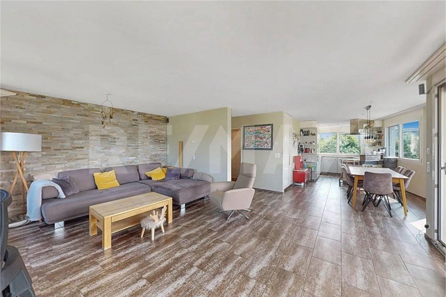Appartamento 3.5 locali con 97.5 m², ascensore, vicino ai mezzi pubblici, negozi, scuola e natura... - Foto 2 di 11