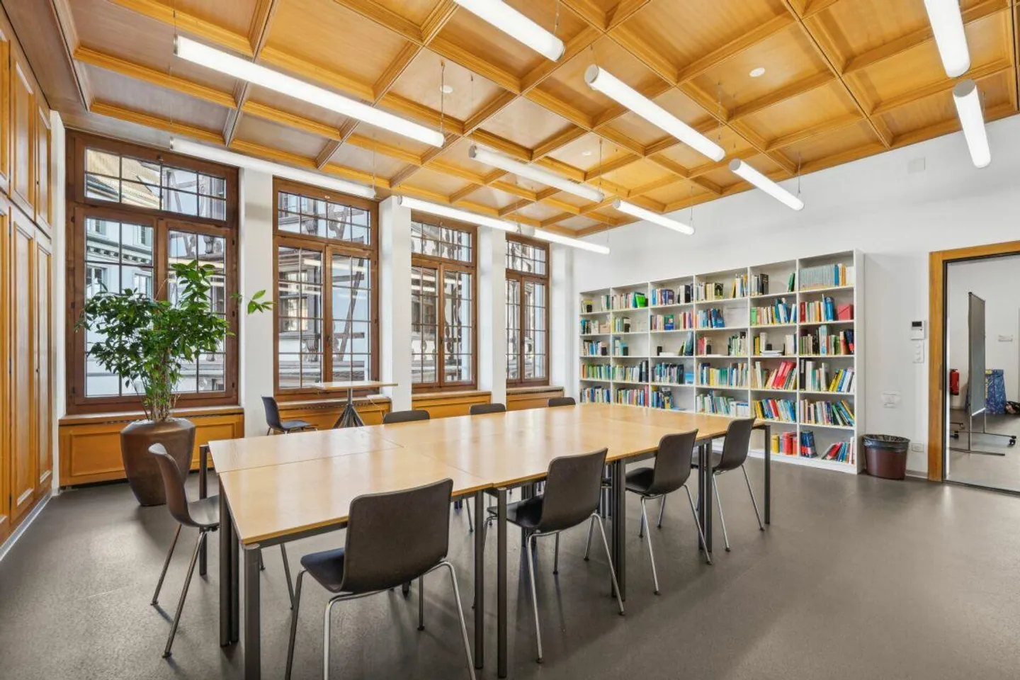 Modern training and seminar rooms in the best location in Lucerne - Photo 2 of 25