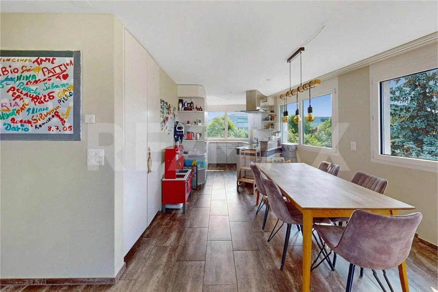 Appartamento 3.5 locali con 97.5 m², ascensore, vicino ai mezzi pubblici, negozi, scuola e natura... - Foto 4 di 11