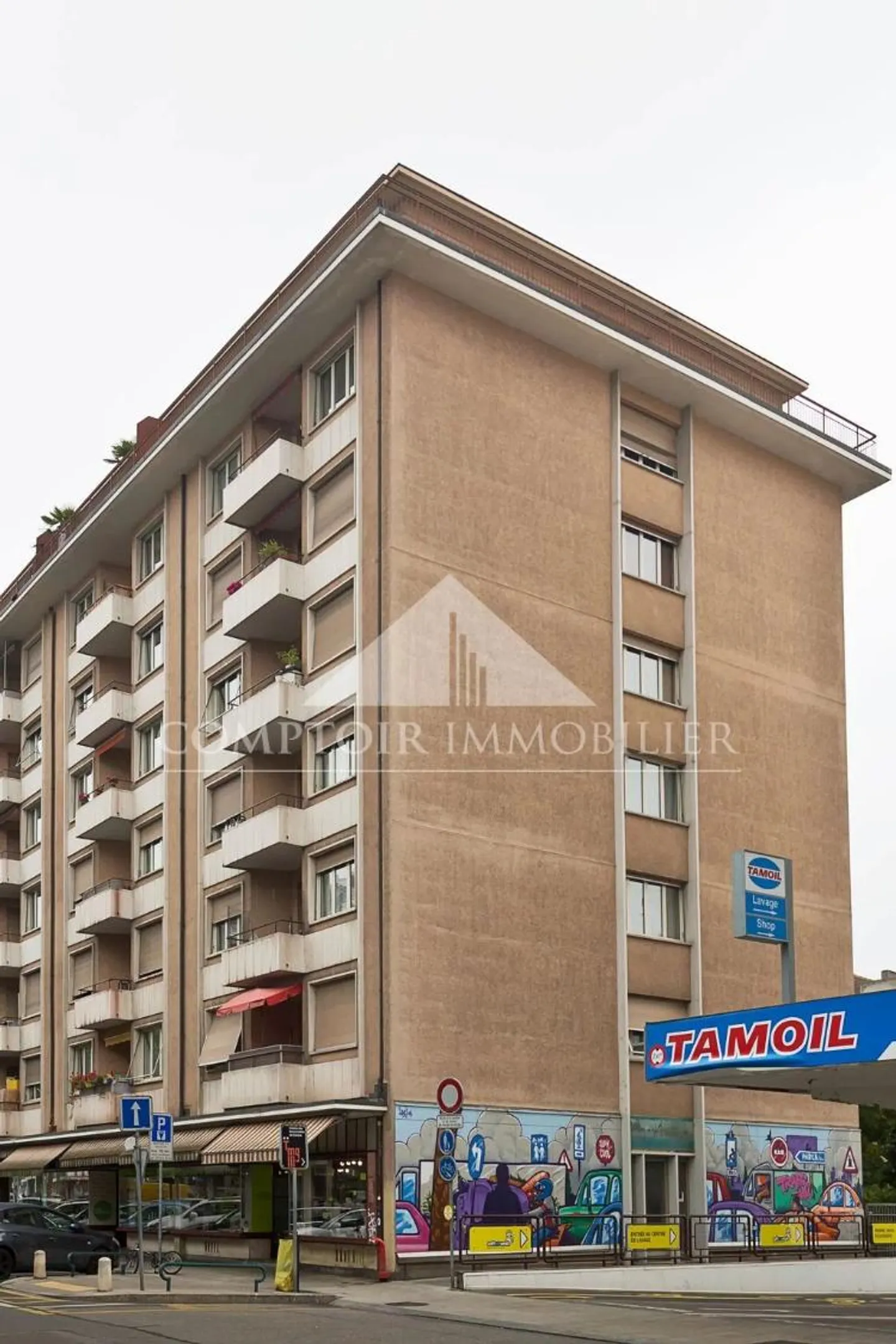 Charmant Studio avec Balcon - Photo 1 sur 1