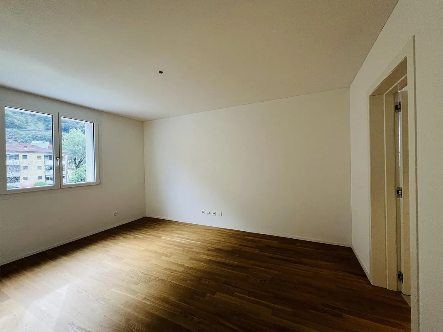 3.5-ROOM APARTMENT - Photo 4 of 8