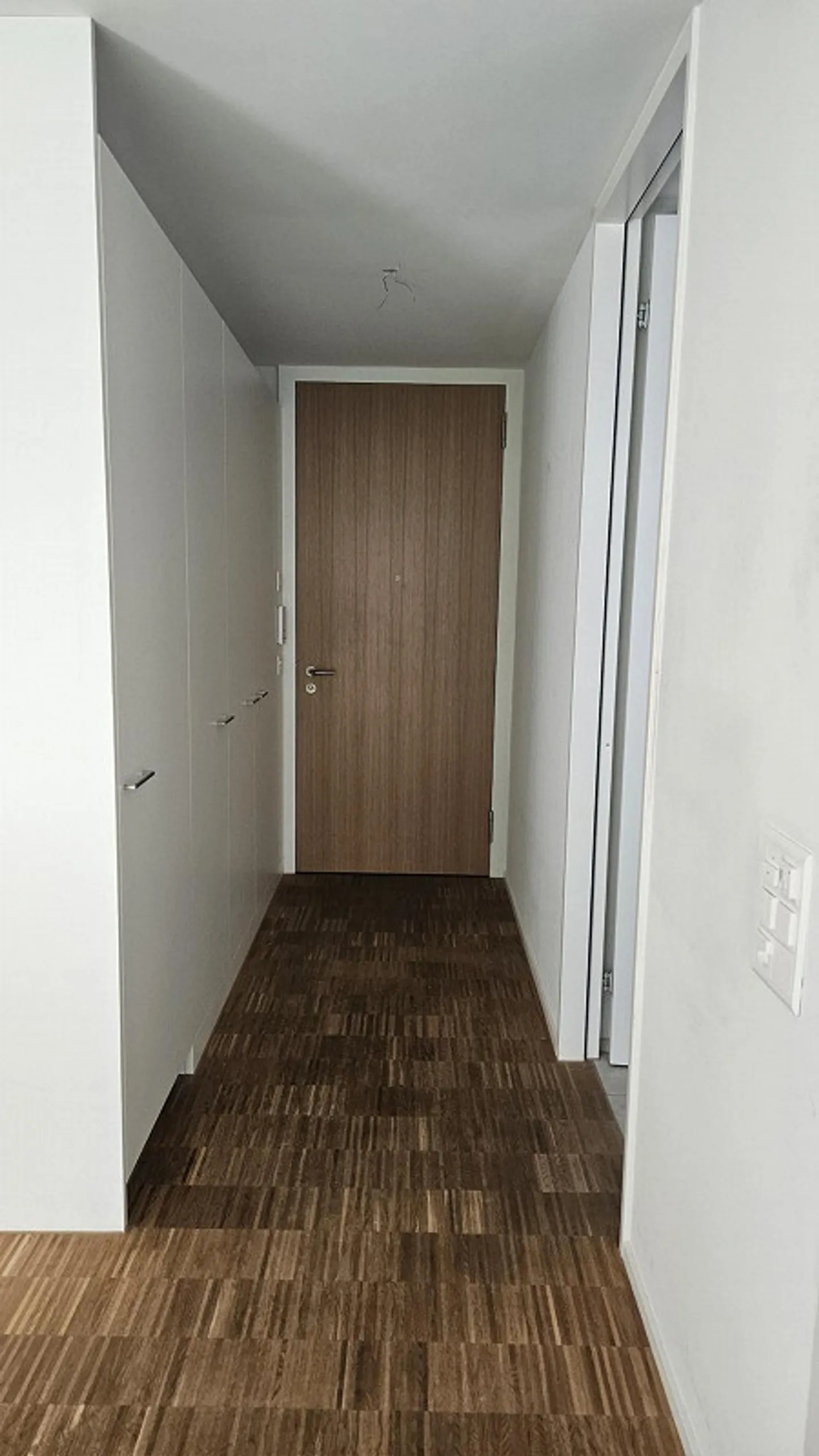 Moderne Gartenwohnung in Münchenstein - Foto 2 von 6