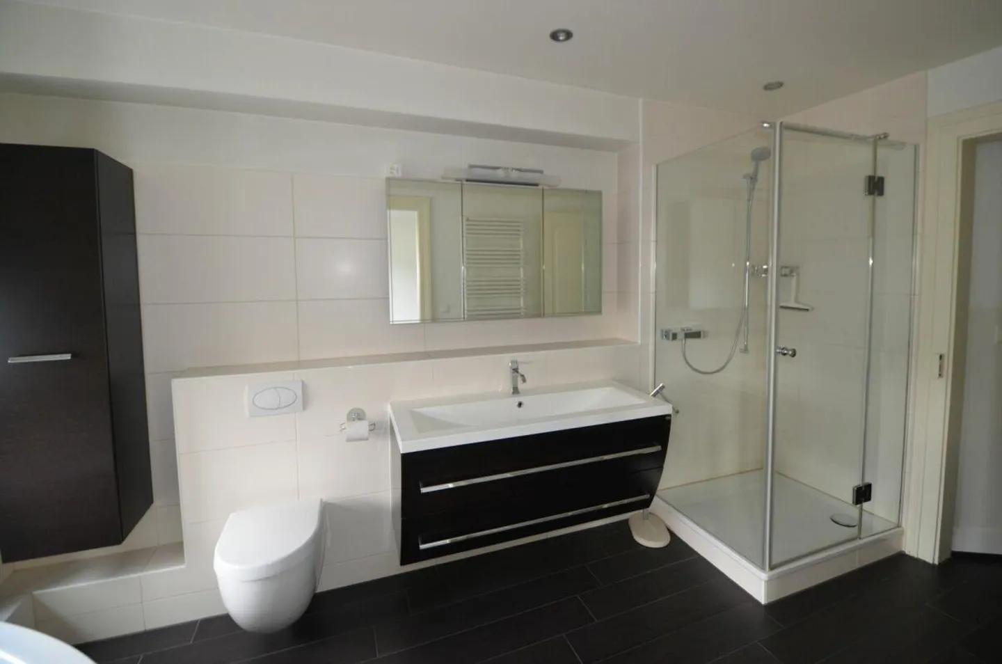 Vivere in città in un bel edificio storico - Foto 9 di 14