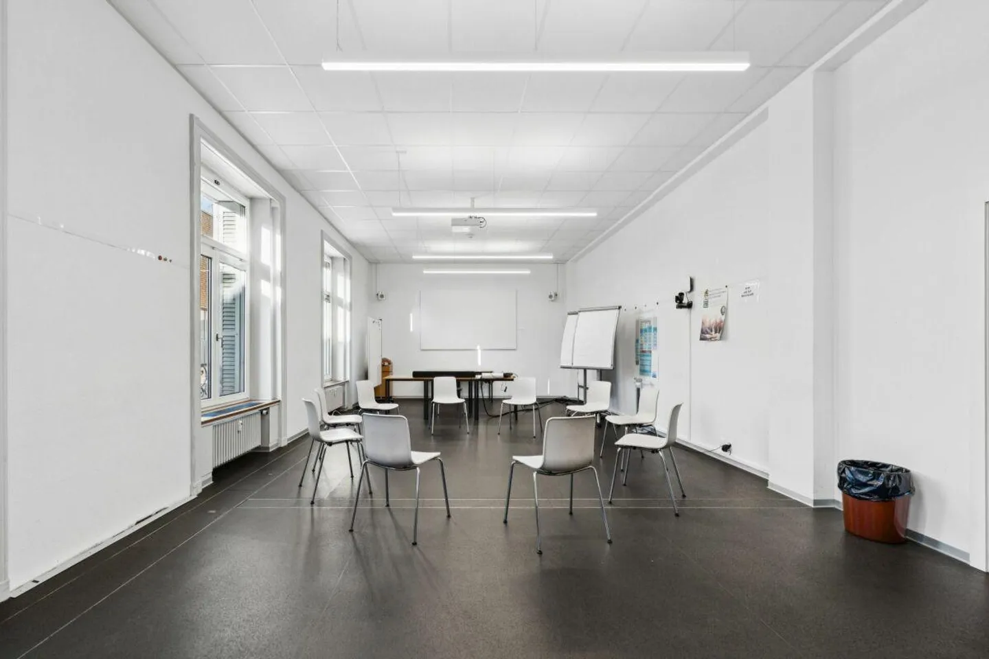 Modern training and seminar rooms in the best location in Lucerne - Photo 9 of 25