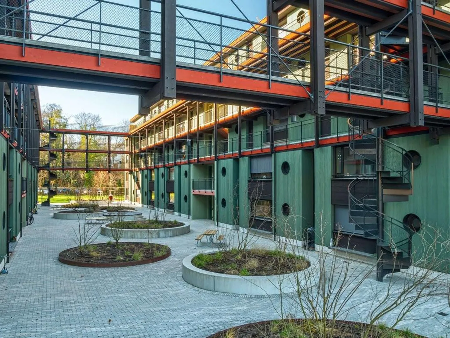 Vie moderne à Birsfelden - Photo 2 sur 10