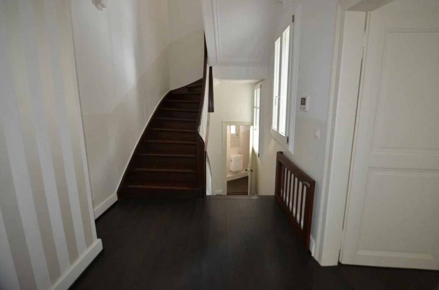 Vivere in città in un bel edificio storico - Foto 12 di 14