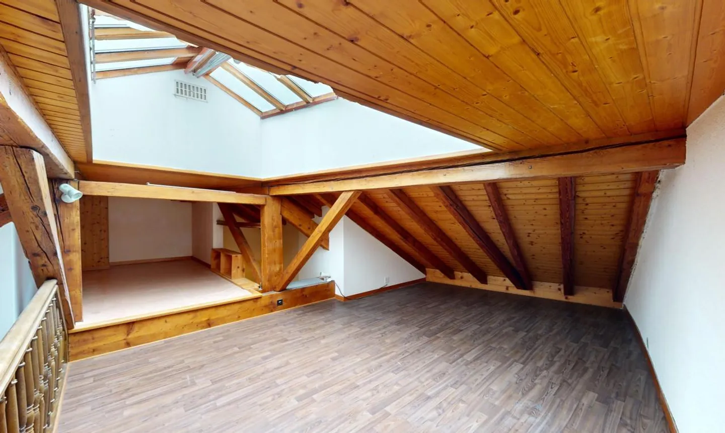 Rare Opportunity: 3.5 Room Apartment with View and Brightness - Photo 12 of 13