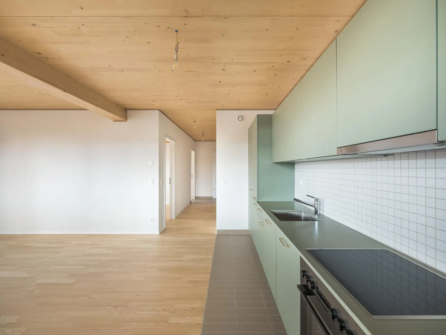 Dachgeschoss 3,5 Zimmer - Foto 3 von 6