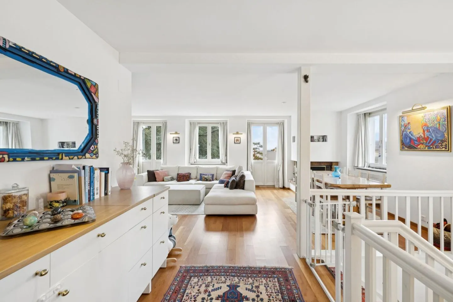 Grande proprietà con 3 appartamenti - Foto 3 di 13