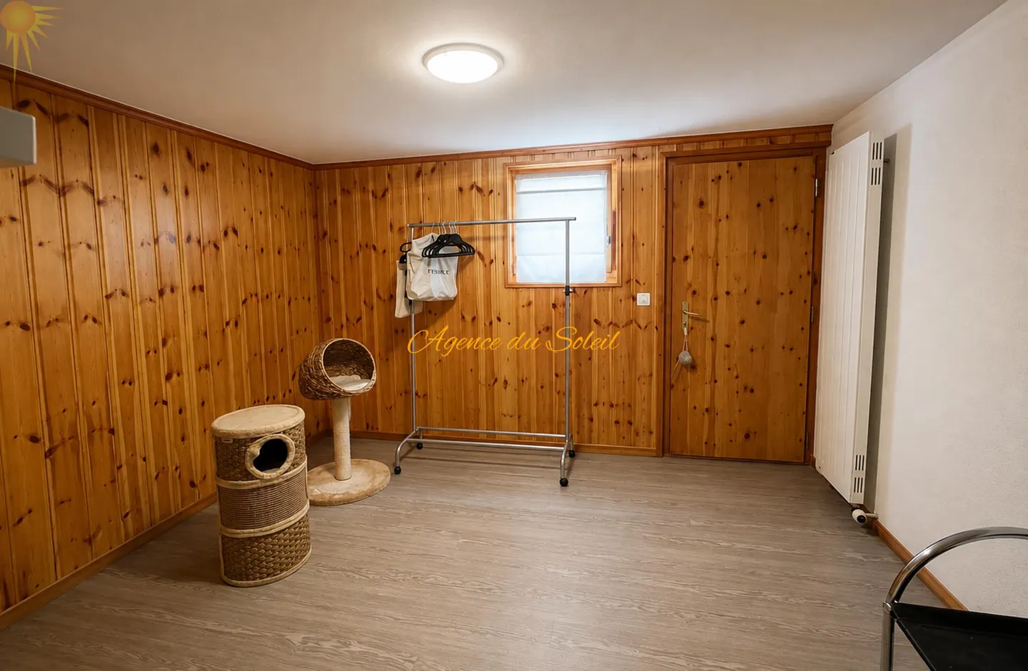 Außergewöhnliches Familienchalet in privilegierter, ruhiger und grüner Lage in Crans! - Foto 13 von 14