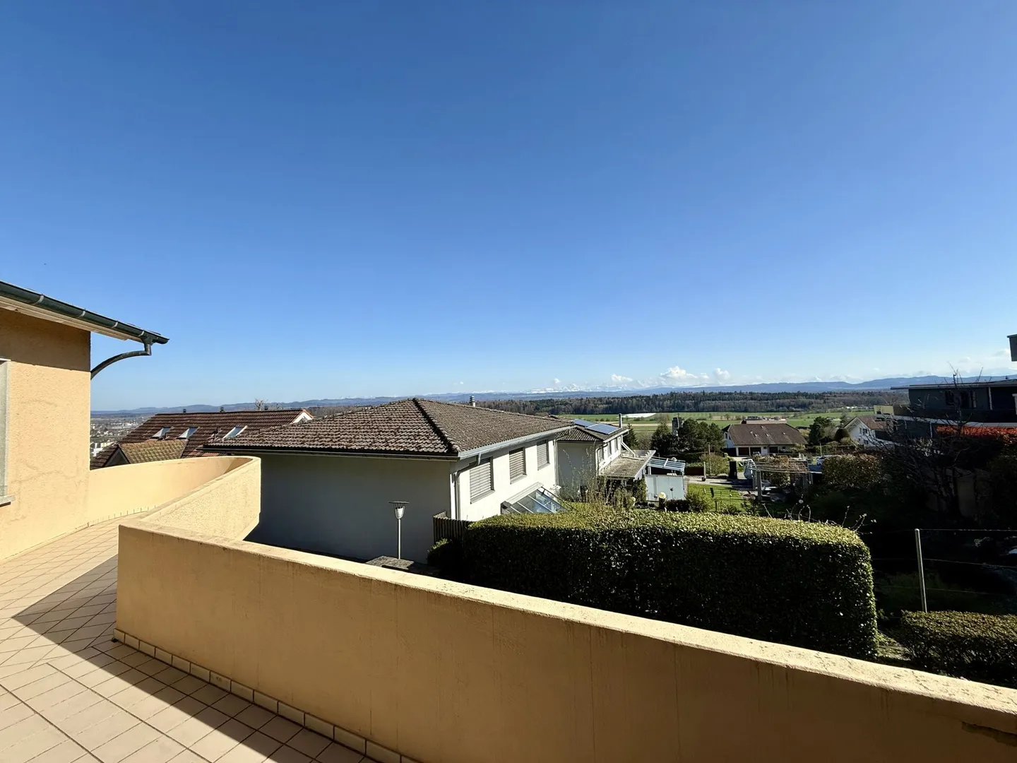 Vivere in una posizione privilegiata con vista panoramica! - Foto 1 di 7