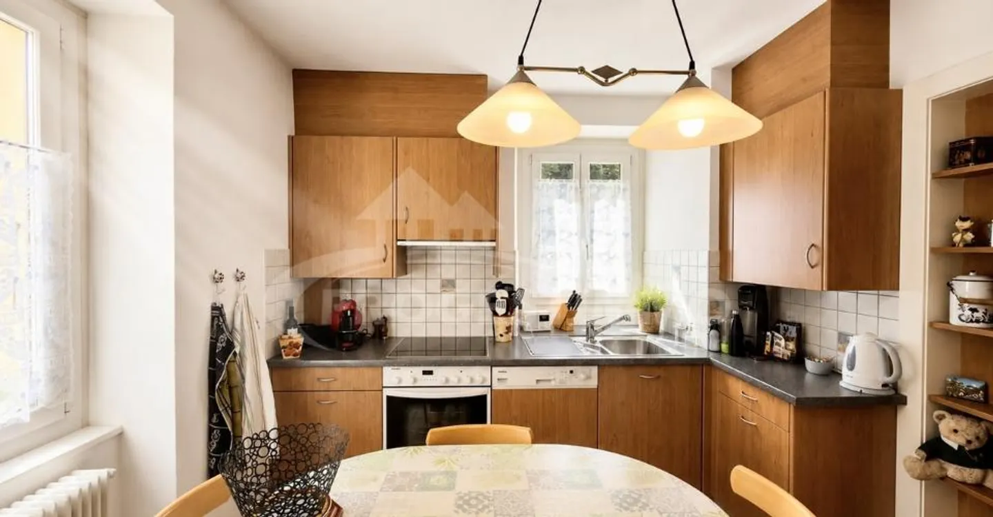 MAGNIFIKANTE 4,5-ZIMMER-WOHNUNG MIT UNVERBAUTER AUSSICHT IM HERZEN DER ALPEN - Foto 1 von 7
