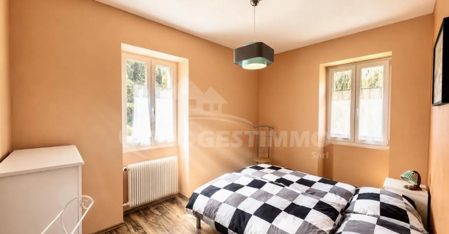MAGNIFIKANTE 4,5-ZIMMER-WOHNUNG MIT UNVERBAUTER AUSSICHT IM HERZEN DER ALPEN - Foto 4 von 7