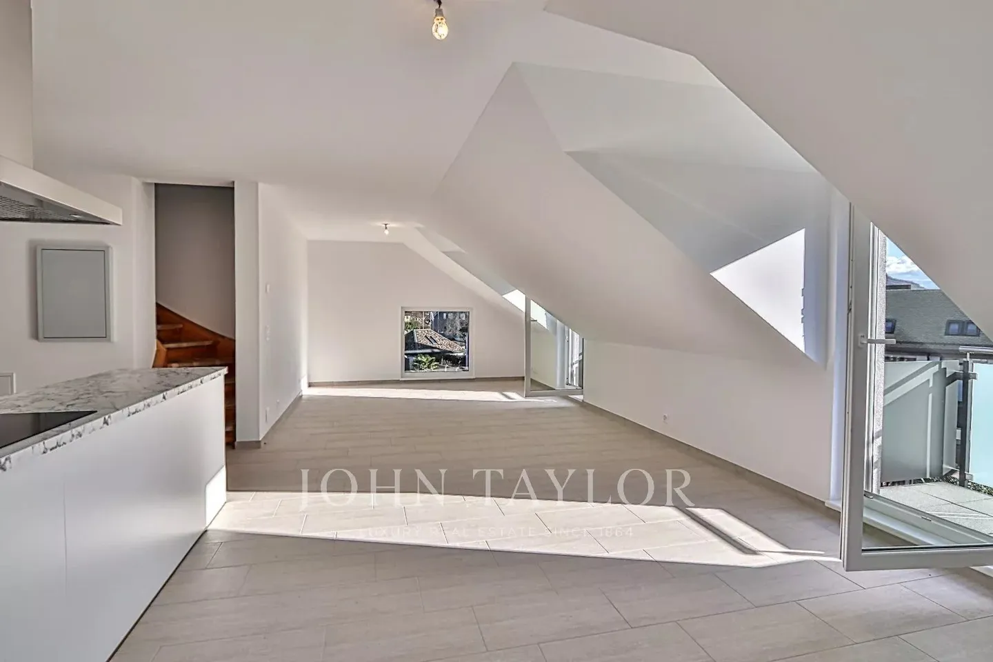 Appartamento attico duplex di 5,5 locali - Foto 2 di 13