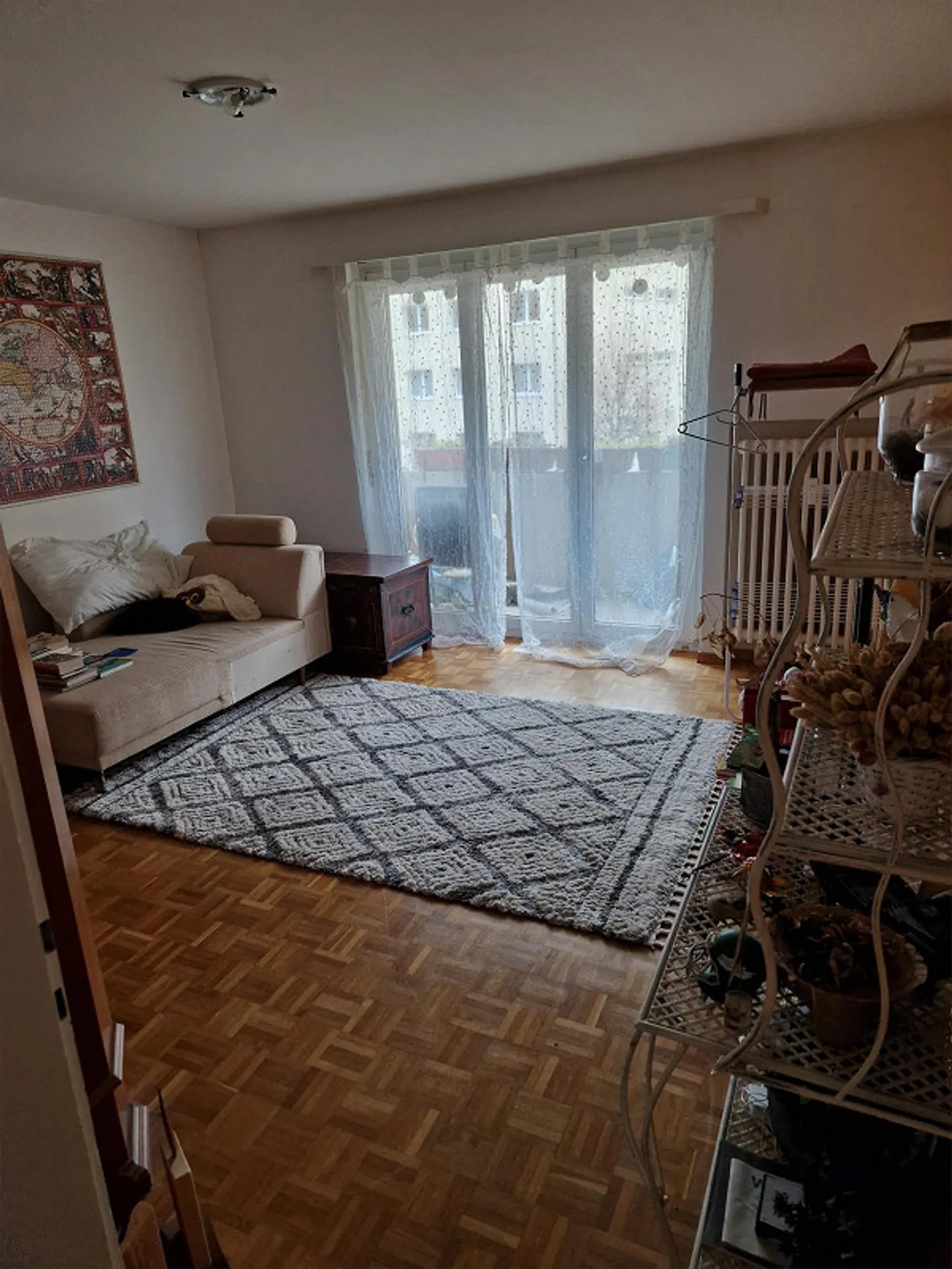 Bright and modern 4-room apartment - Photo 3 of 5