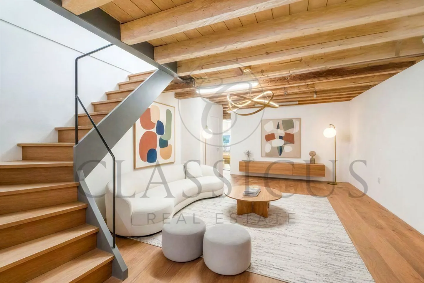 House in the village with adjoining barn and great potential - Vieux-Vernier - Photo 1 of 10