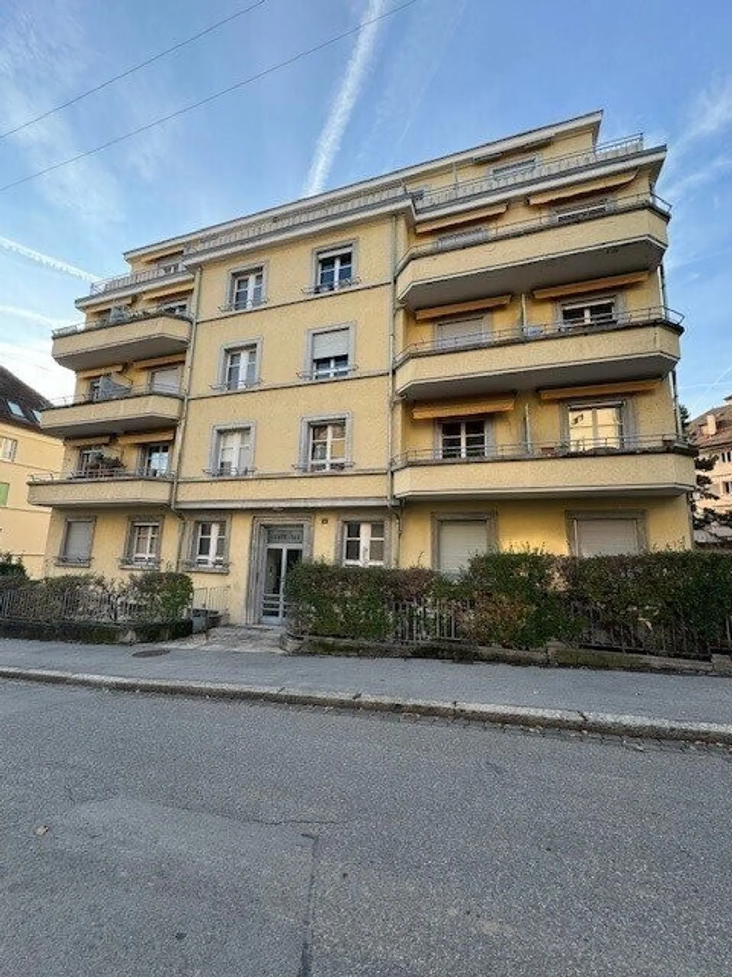 Studio ristrutturato - Quartiere Montchoisi - Foto 1 di 2